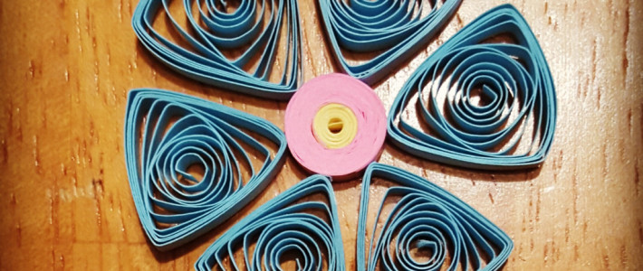 blue flower quilling